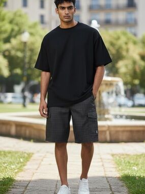 Vans Vanphibian Black Plaid Quick Dry Hybrid Cargo Shorts Men’s Size 36